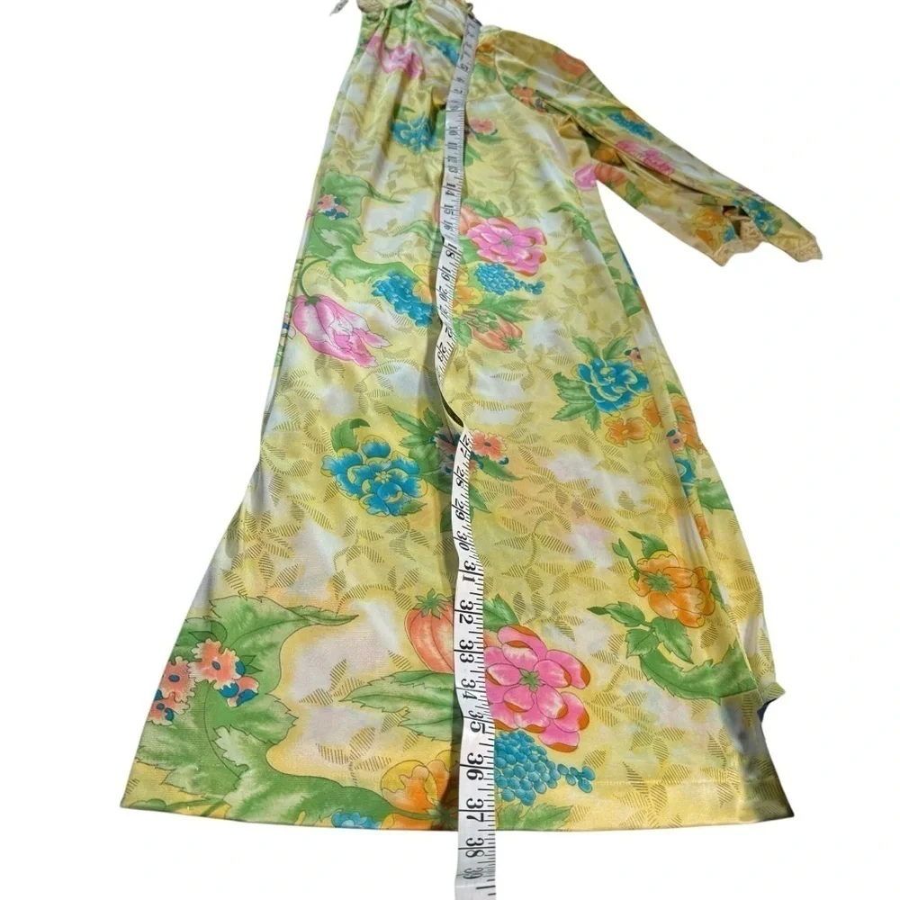 Vanity Fair 70s Vintage Yellow Floral Satin Robe Sz 34 Small Lace Pumpkin Fall